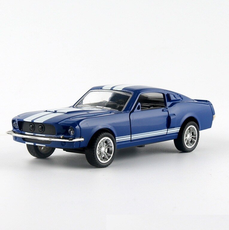 Ford Mustang 1967 GT500 Die cast Car Model - GearMeeUp