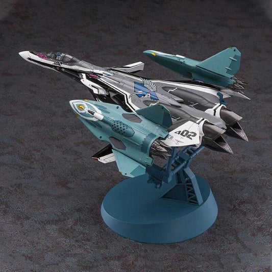 VF-31F Siegfried Messer Macross Delta Assemble Model Kit - GearMeeUp