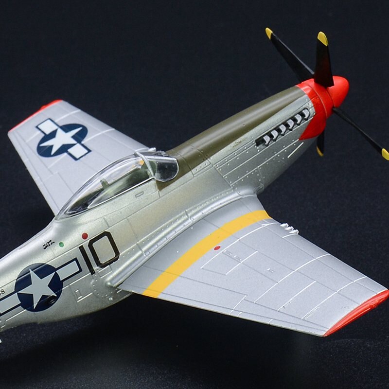 P-51 Mustang Fighter Collectible Model - GearMeeUp