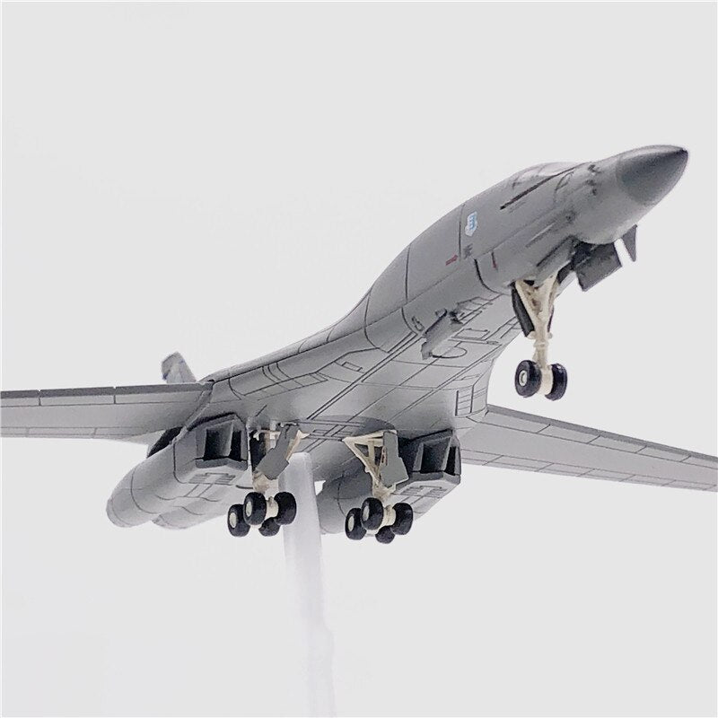 US B-1B Strategic Bomber Aircraft Diecast Model - GearMeeUp