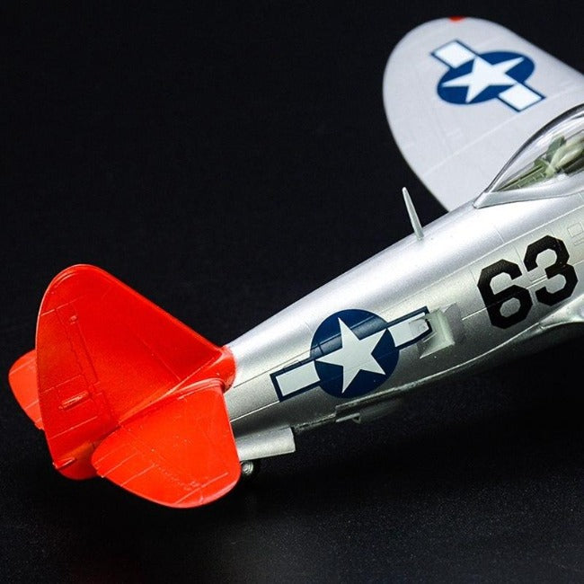 P-47 Thunderbolt Fighter WWII Airplane Model - GearMeeUp