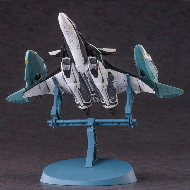 VF-31F Siegfried Messer Macross Delta Assemble Model Kit - GearMeeUp