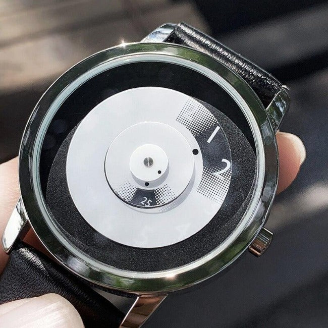 Unique Luxurious Focal Point Design Watch - GearMeeUp