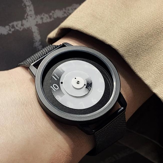 Unique Luxurious Focal Point Design Watch - GearMeeUp
