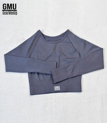 GearMeeUp Seamless Knitted Long Sleeve Crop Top