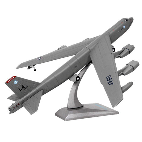 B-52 Bomber Aircraft Toy Model Die Cast - GearMeeUp